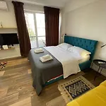 Boutique - Enjoy Travel Appartamento Tirana